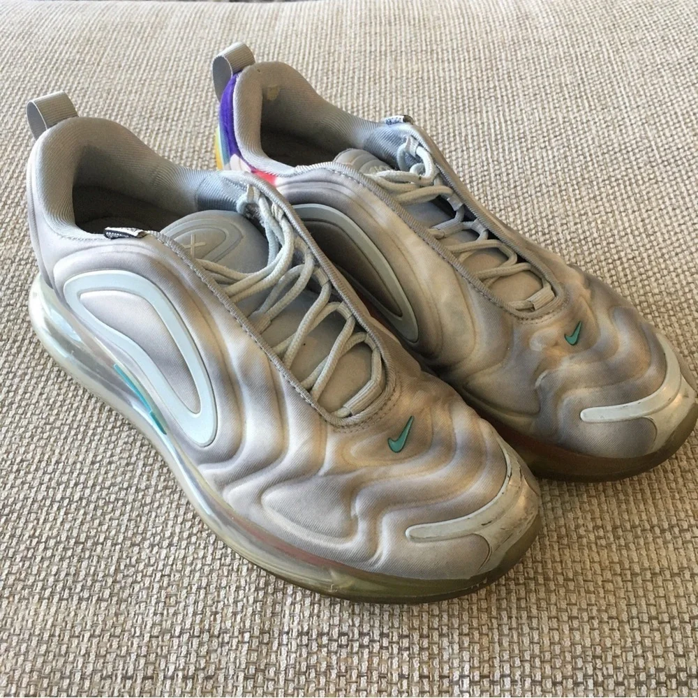 Nike Air Max 720  Women’s Size 8.5